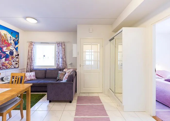 Moonlight 314 Visit Levi